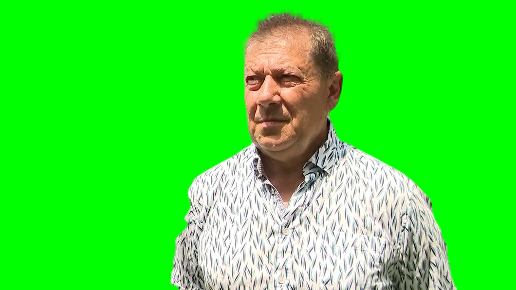 Maybe there's gang activity here that's crazy (Green Screen)